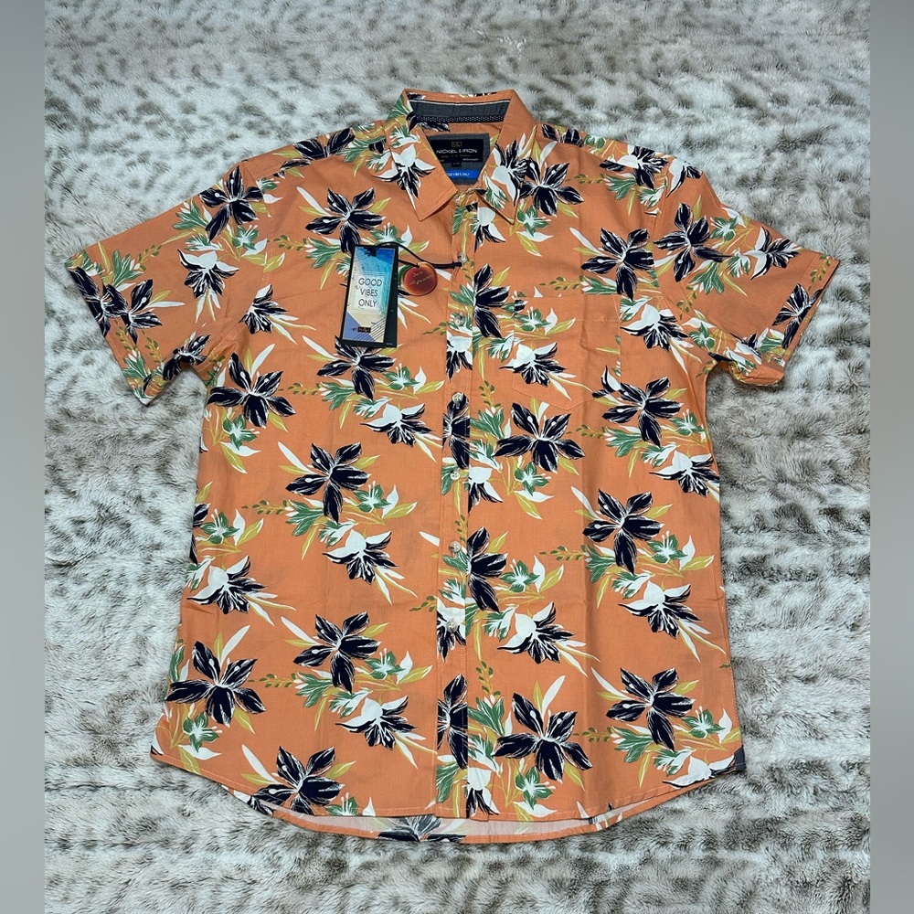 Nikel & Iron Shirt Large Men Coral Button Down Short Sleeve New